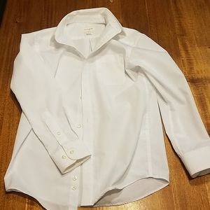 White dress shirt